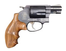 Revolver Smith & Wesson Model 37 Airweight, kaliber .38 Special