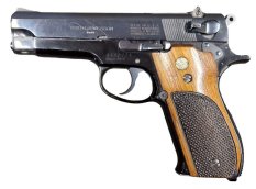 Smith Wesson 39-2 9 Luger pistole samonabíjecí